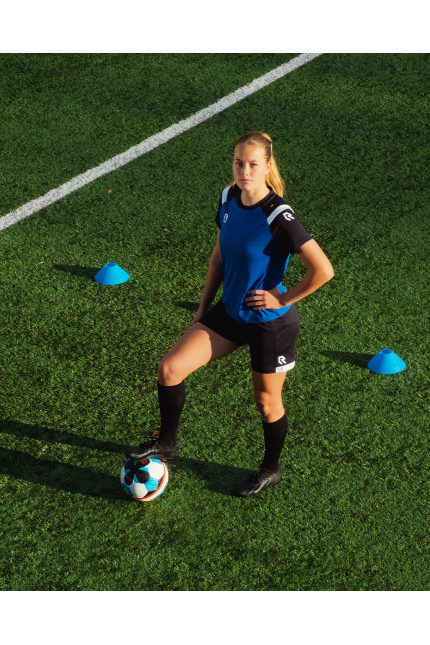 Control Women's Short